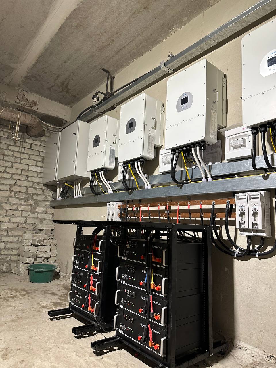 Дея інвертор